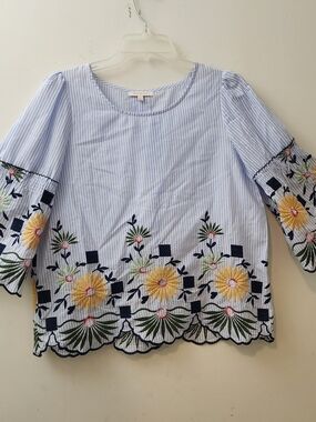 Skies Are Blue Floral Embroidery Top S Cottagecore Boho Vacation Versatile